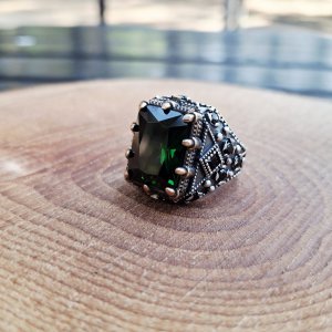 ZİRKON TAŞLI GÜMÜŞ YÜZÜK