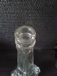 EYFEL KULE  FORMATINDA BOŞ CAM ŞİŞE TASARIMA AÇIK.