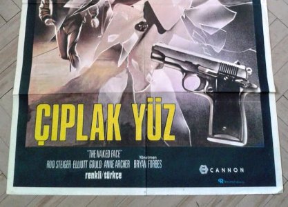 ÇIPLAK YÜZ, THE NAKED FACE FİLMİNİN AFİŞİ - ROGER MOORE, ROD STEIGER, ELLIOT GOULD..