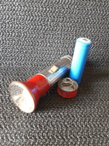 KOLEKSİYONLUK ESKİ EL FENERİ. TREASURE BRAND.