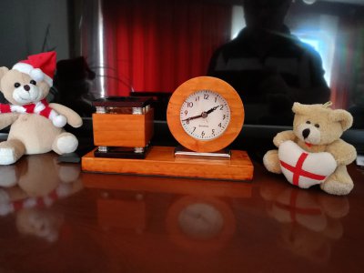 KALEMLİKLİ MASA SAATİ AHŞAP HAND MADE.