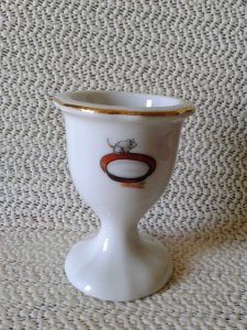 DÖNEM ÜRÜNÜ PORSELEN YUMURTALIK..