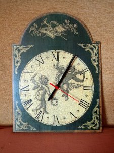 AHŞAP İNGİLİZ ÜRÜNÜ DUVAR SAATİ.